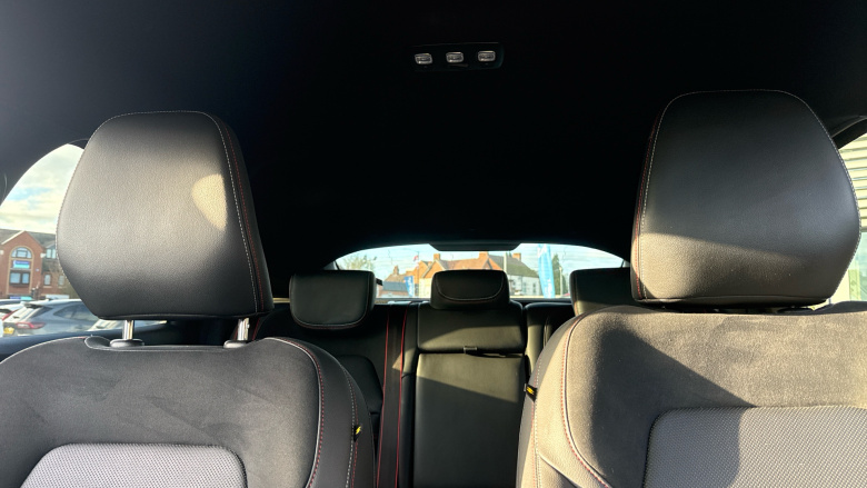 Renault Arkana 1.6 E-TECH Hybrid 145 R.S. Line 5dr Auto Hybrid Estate